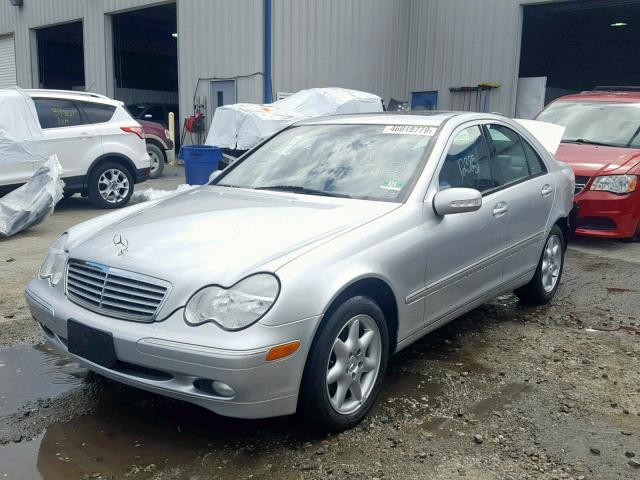 WDBRF61J02F181180 - 2002 MERCEDES-BENZ C 240 SILVER photo 2