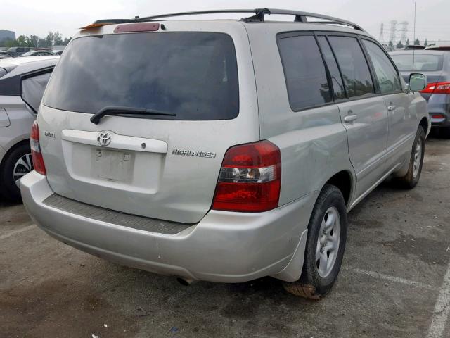 JTEDD21A050129271 - 2005 TOYOTA HIGHLANDER SILVER photo 4