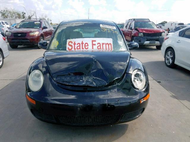 3VWRW31C89M515089 - 2009 VOLKSWAGEN NEW BEETLE შავი ფოტო 9