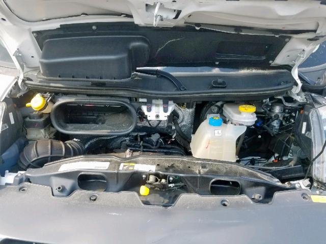 3C6TRVBG1JE108556 - 2018 RAM PROMASTER 白色 照片 7