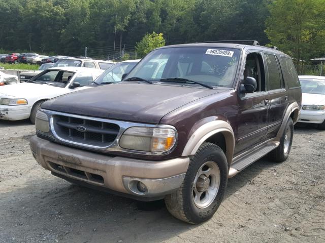 1FMDU74E0YZA10499 - 2000 FORD EXPLORER E MAROON photo 2