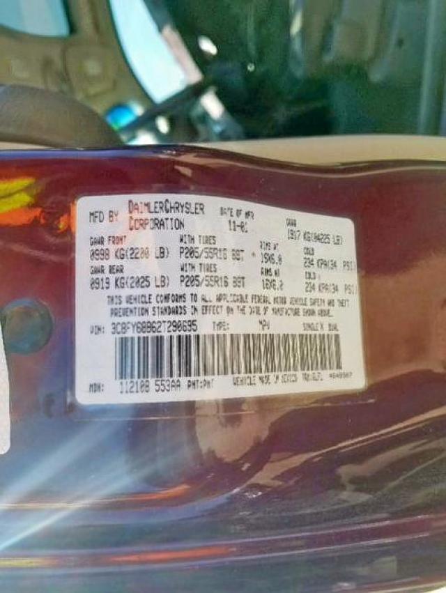 3C8FY68B62T290695 - 2002 CHRYSLER PT CRUISER MAROON photo 10