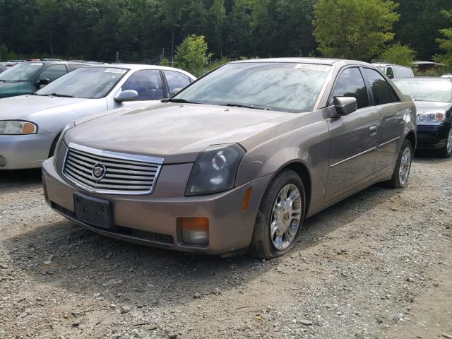 1G6DP577760137686 - 2006 CADILLAC CTS HI FEA GOLD photo 2