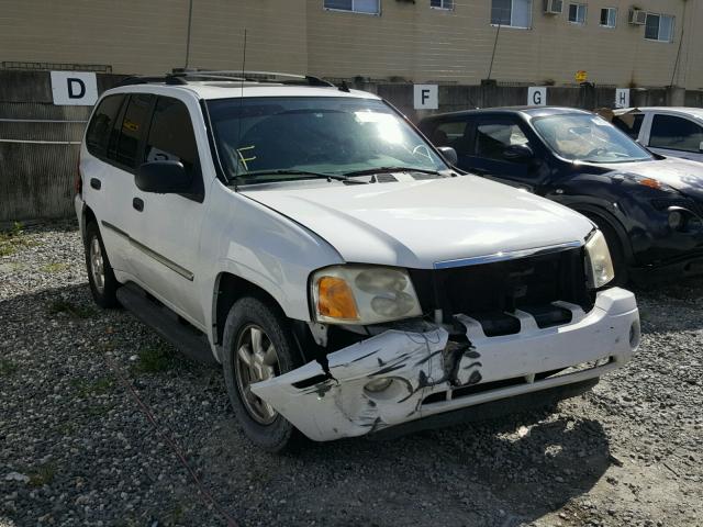 1GKDS13S972149346 - 2007 GMC ENVOY WHITE photo 1