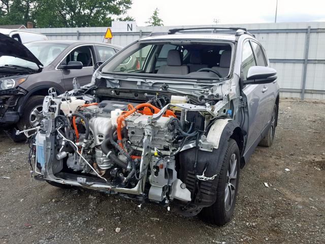 JTMRJREV5HD110821 - 2017 TOYOTA RAV4 HV LE SILVER photo 2