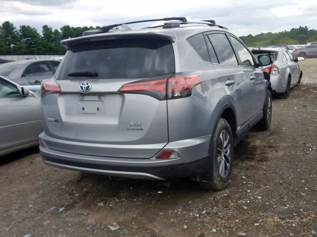 JTMRJREV5HD110821 - 2017 TOYOTA RAV4 HV LE SILVER photo 4