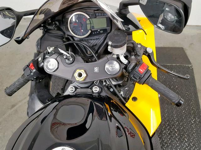 JS1GN7FA7H2100986 - 2017 SUZUKI GSX-R600 YELLOW photo 8