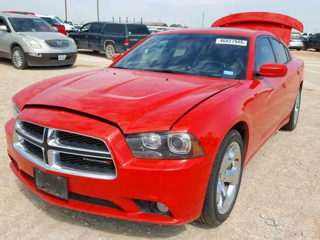 2C3CDXHG4EH143911 - 2014 DODGE CHARGER SX RED photo 2