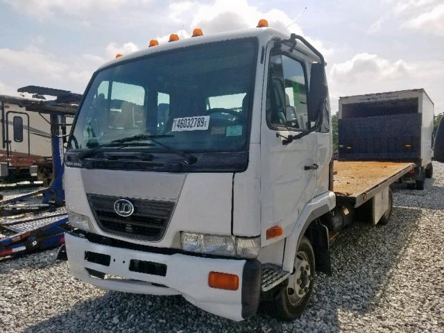 JNAMB81H18AH70041 - 2008 NISSAN DIESEL UD2000 WHITE photo 2