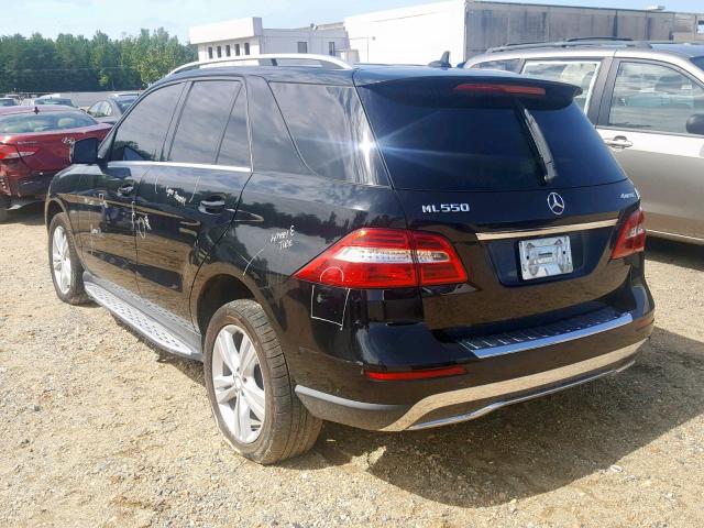 4JGDA5HB7CA032861 - 2012 MERCEDES-BENZ ML 350 4MA BLACK photo 3