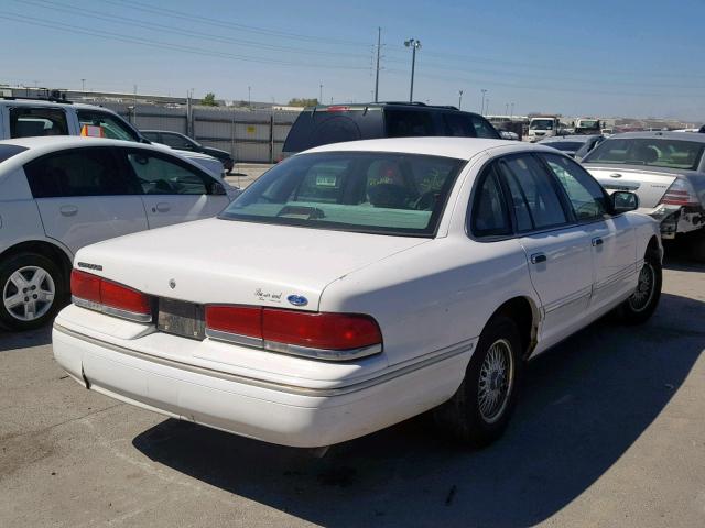 2FALP73W6VX210134 - 1997 FORD CROWN VICT WHITE photo 4