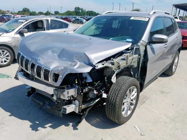 1C4PJLCB1KD333068 - 2019 JEEP CHEROKEE L SILVER photo 2