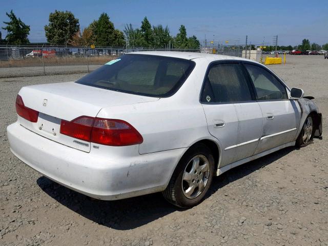 JHMCG6674XC018461 - 1999 HONDA ACCORD EX WHITE photo 4