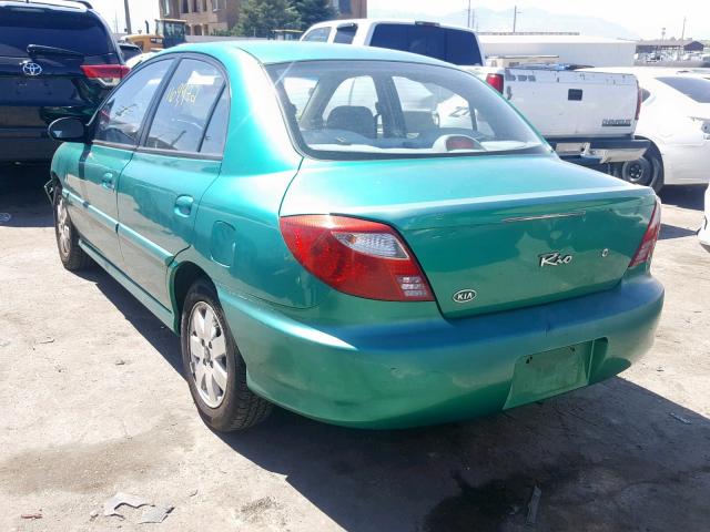 KNADC123X26146196 - 2002 KIA RIO GREEN photo 3