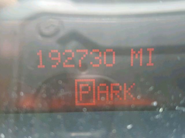 2G2WP582271215097 - 2007 PONTIAC GRAND PRIX BLACK photo 8