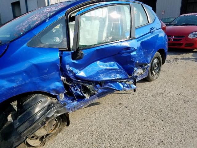 3HGGK5H57HM705605 - 2017 HONDA FIT LX BLUE photo 9