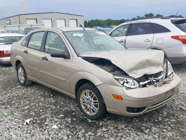 1FAHP34N67W242844 - 2007 FORD FOCUS ZX4 TAN photo 1