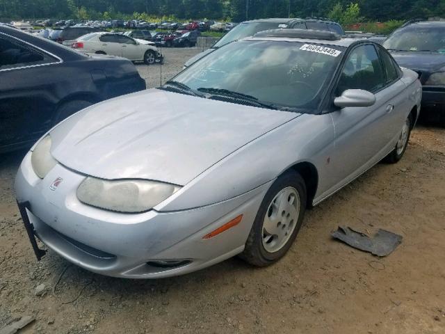 1G8ZR12762Z139300 - 2002 SATURN SC2 SILVER photo 2