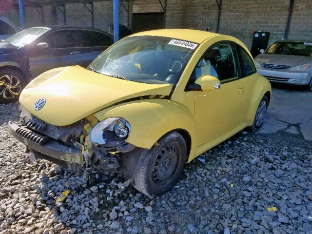 3VWPW3AG0AM017435 - 2010 VOLKSWAGEN NEW BEETLE ყვითელი ფოტო 2