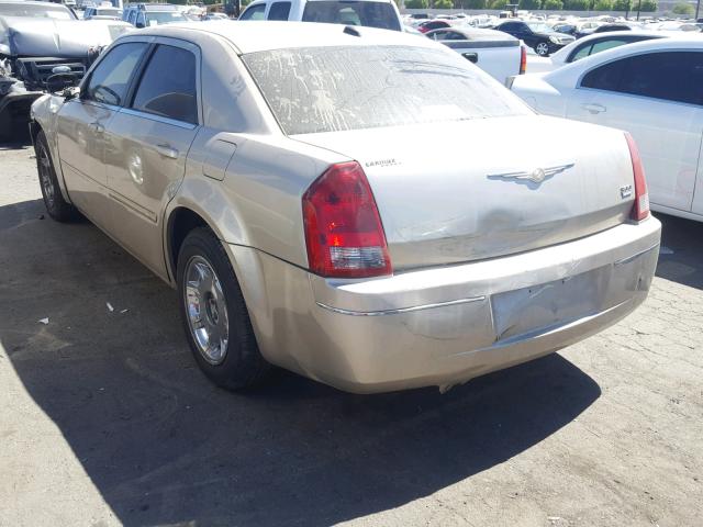 2C3KA53G36H139205 - 2006 CHRYSLER 300 TOURIN TAN photo 3