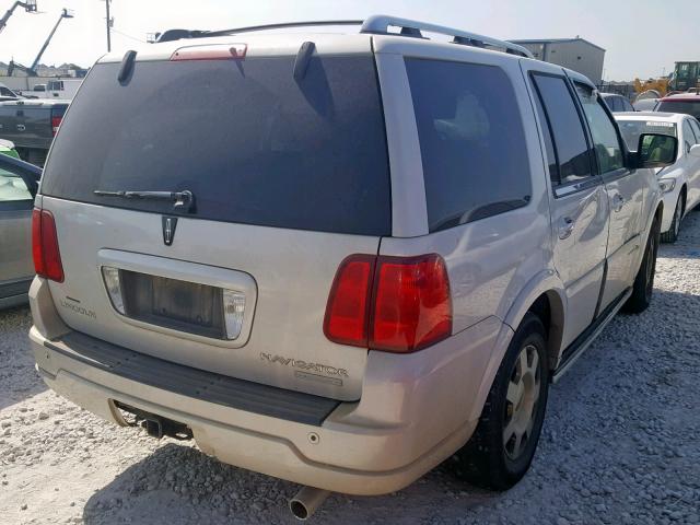 5LMFU27536LJ25196 - 2006 LINCOLN NAVIGATOR WHITE photo 4