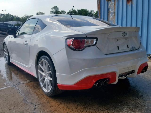 JF1ZNAA14D2720522 - 2013 TOYOTA SCION FR-S WHITE photo 3