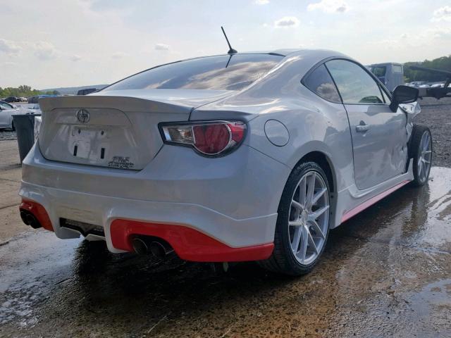 JF1ZNAA14D2720522 - 2013 TOYOTA SCION FR-S WHITE photo 4