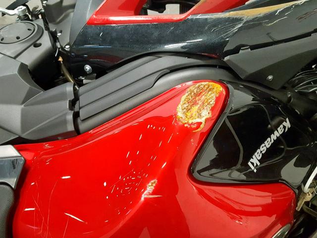 JKAEXEE18GDA21629 - 2016 KAWASAKI EX650 E RED photo 19