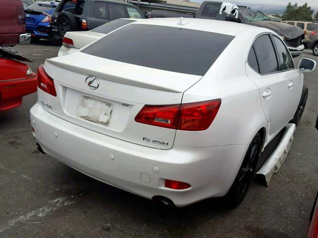 JTHBK262772038894 - 2007 LEXUS IS 250 WHITE photo 4