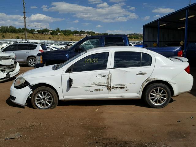 1G1AL55F177104125 - 2007 CHEVROLET COBALT LT WHITE photo 9