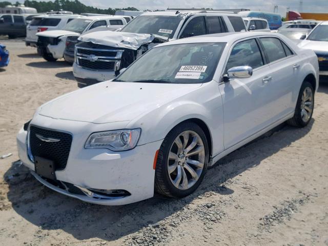 2C3CCAEG1KH594715 - 2019 CHRYSLER 300 LIMITE WHITE photo 2