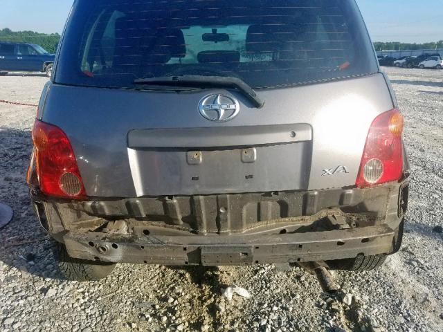 JTKKT624240054742 - 2004 TOYOTA SCION XA GRAY photo 9