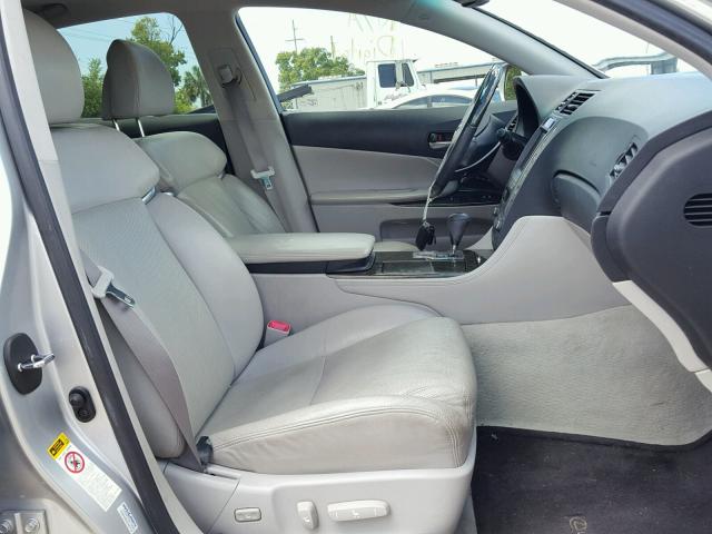 JTHBC96S295017958 - 2009 LEXUS GS 450H SILVER photo 5