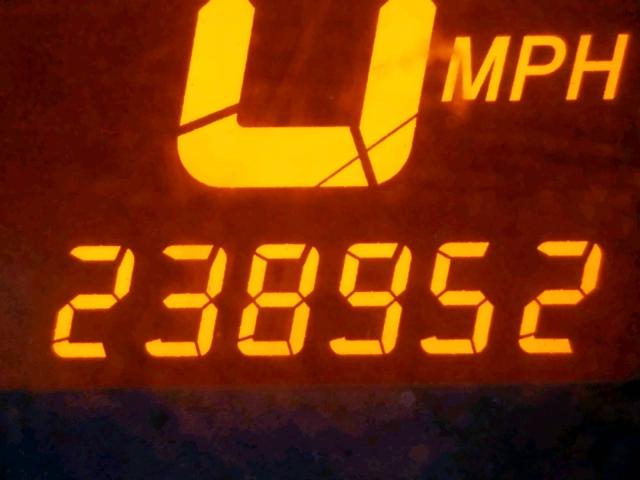 JTLZE4FE8B1121346 - 2011 TOYOTA SCION XB თეთრი ფოტო 8