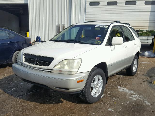 JTJGF10U420127243 - 2002 LEXUS RX 300 WHITE photo 2