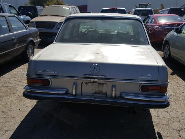 10806712005028 - 1972 MERCEDES-BENZ 280 SILVER photo 9