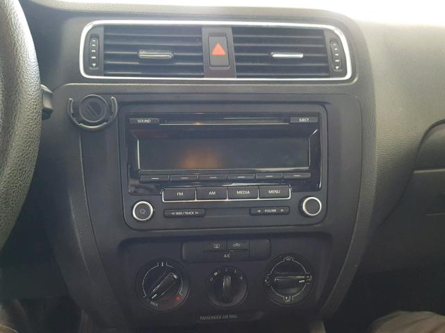 3VW2K7AJ0DM270980 - 2013 VOLKSWAGEN JETTA BASE Մոխրագույն լուսանկար 9