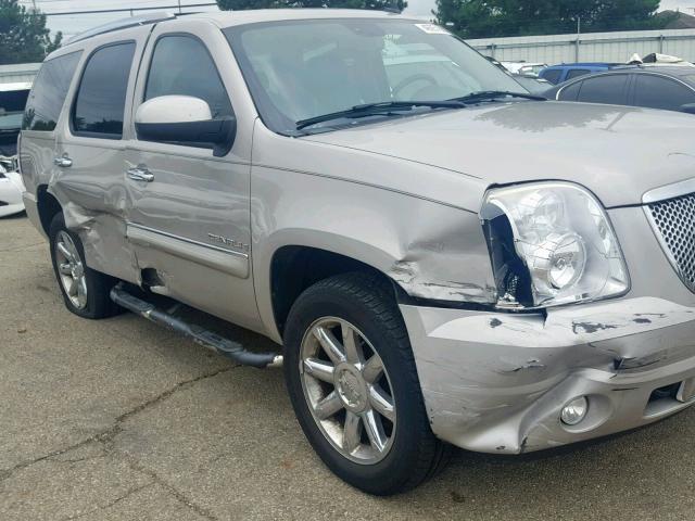 1GKFK63807J315799 - 2007 GMC YUKON DENA SILVER photo 9