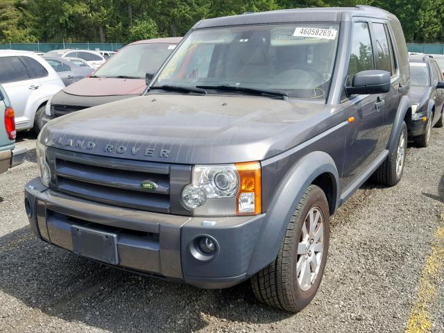 SALAE25405A321916 - 2005 LAND ROVER LR3 SE GRAY photo 2