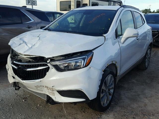 KL4CJASB6JB594298 - 2018 BUICK ENCORE PRE WHITE photo 2