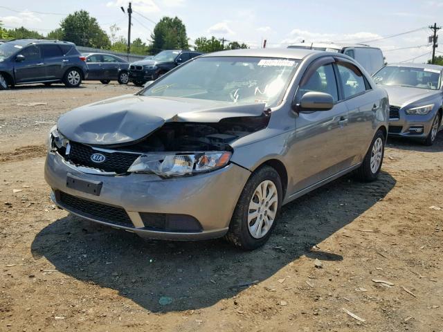 KNAFU4A21C5643807 - 2012 KIA FORTE EX GRAY photo 2