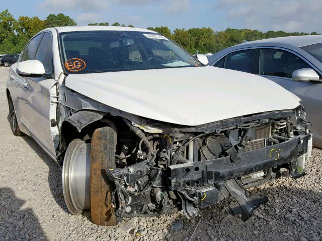 JN1AV7AR5EM700594 - 2014 INFINITI Q50 HYBRID WHITE photo 1