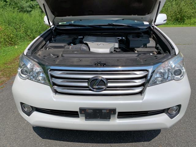 JTJBM7FX7B5026799 - 2011 LEXUS GX WHITE photo 9