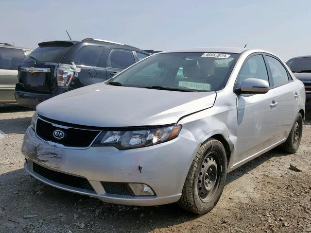 KNAFU4A2XC5482633 - 2012 KIA FORTE EX SILVER photo 2