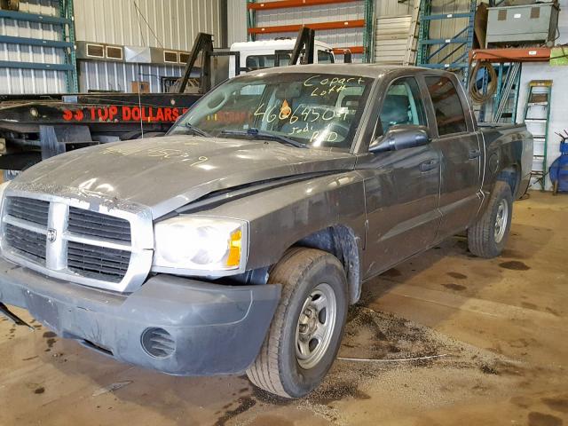 1D7HW28P37S149196 - 2007 DODGE DAKOTA QUA GRAY photo 2