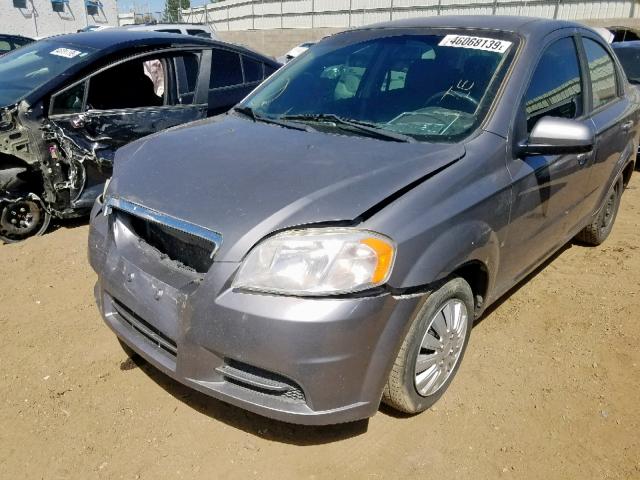 KL1TD56E89B402147 - 2009 CHEVROLET AVEO LS SILVER photo 2