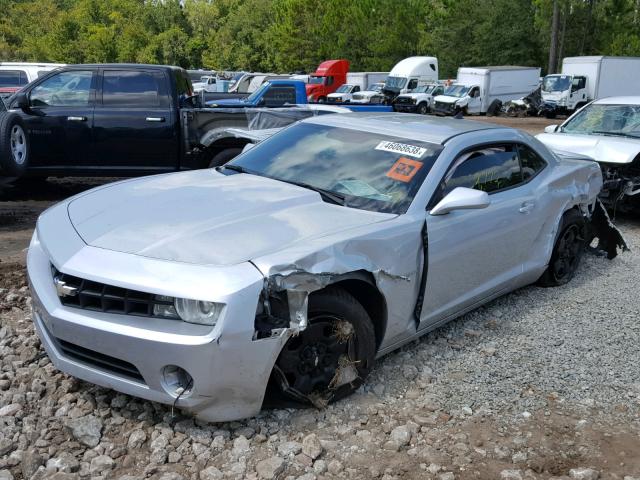 2G1FE1E37C9116268 - 2012 CHEVROLET CAMARO LS SILVER photo 2