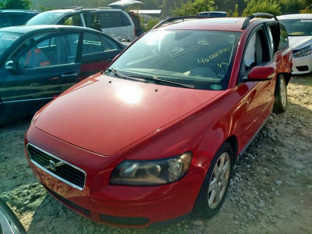 YV1MW682052061766 - 2005 VOLVO V50 T5 RED photo 2