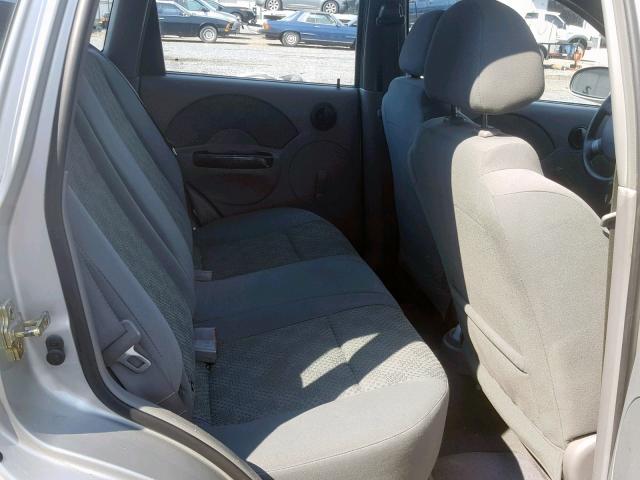 KL1TD62625B327282 - 2005 CHEVROLET AVEO BASE SILVER photo 6
