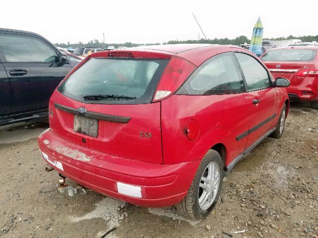 3FAFP31331R219249 - 2001 FORD FOCUS ZX3 RED photo 4